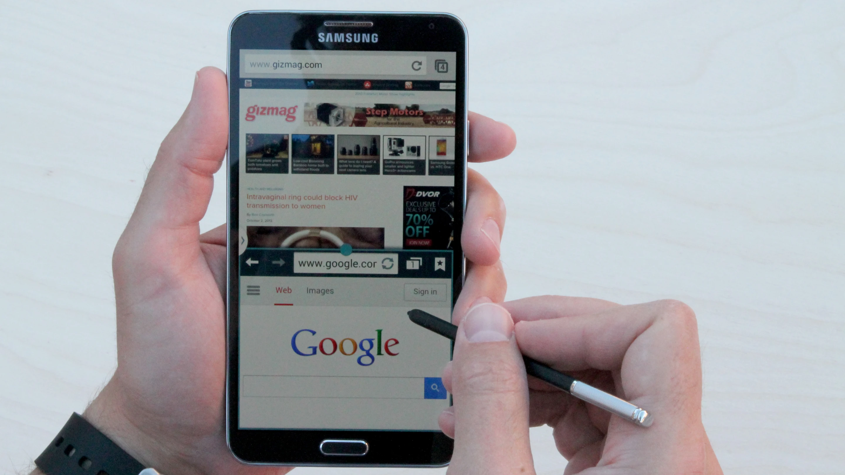 The Note 3 lets you run multiple instances of the same app simultaneously