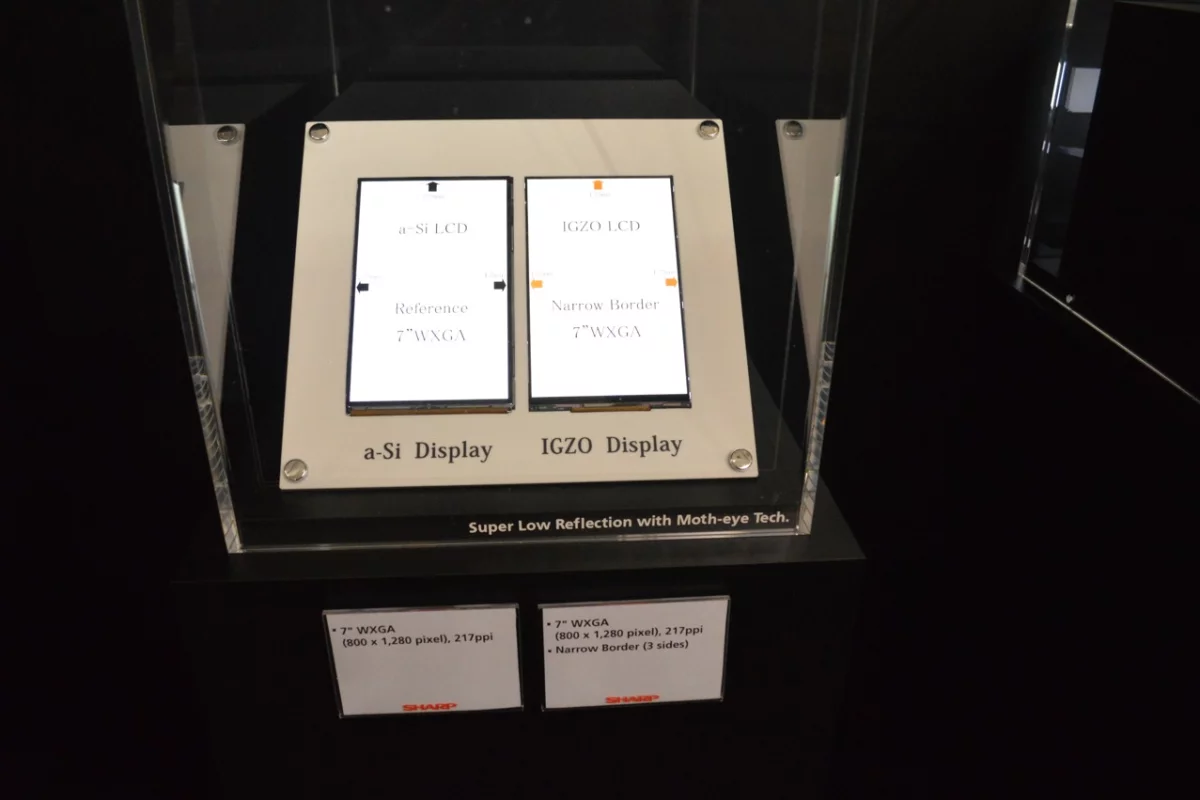 Amorphous silicon and IGZO displays side by side