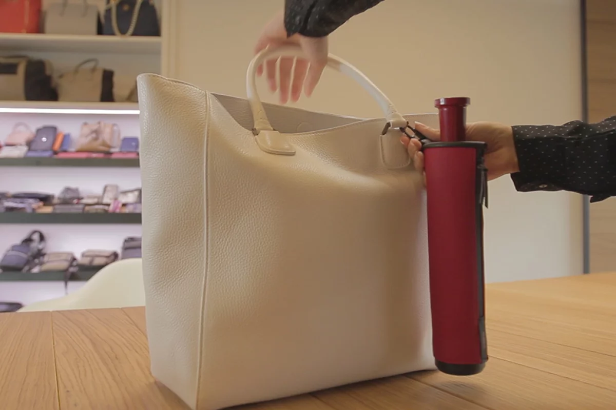 With its integrated clip, the Kjaro easily clips to other gear or accessories