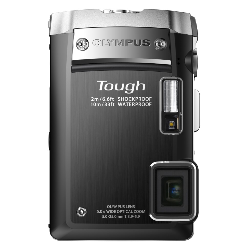 The compact has one-touch 720p high definition movie recording, the results of which can be viewed on big screen TVs courtesy of an included HDMI-out interface