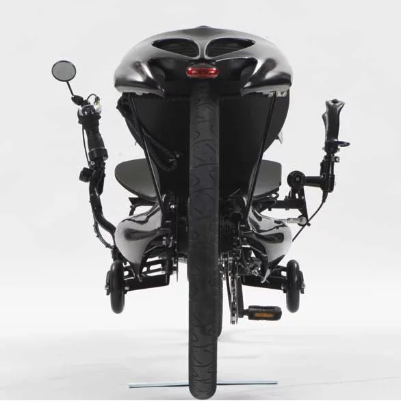 Those left and right handles may look like handlebars, but only the right one is used for steering