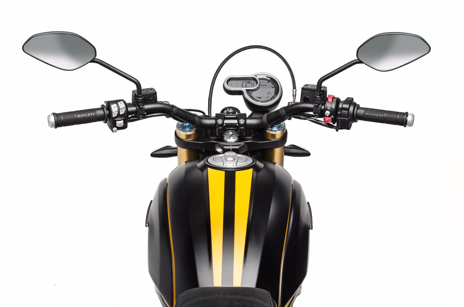 The blacked out cockpit of the 2018 Ducati Scrambler 1100 Sport