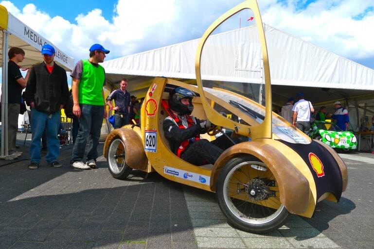 The Flatpack cardboard and plywood car was produced by Aston University students for Rotterdam's Shell Eco-Marathon in 2012