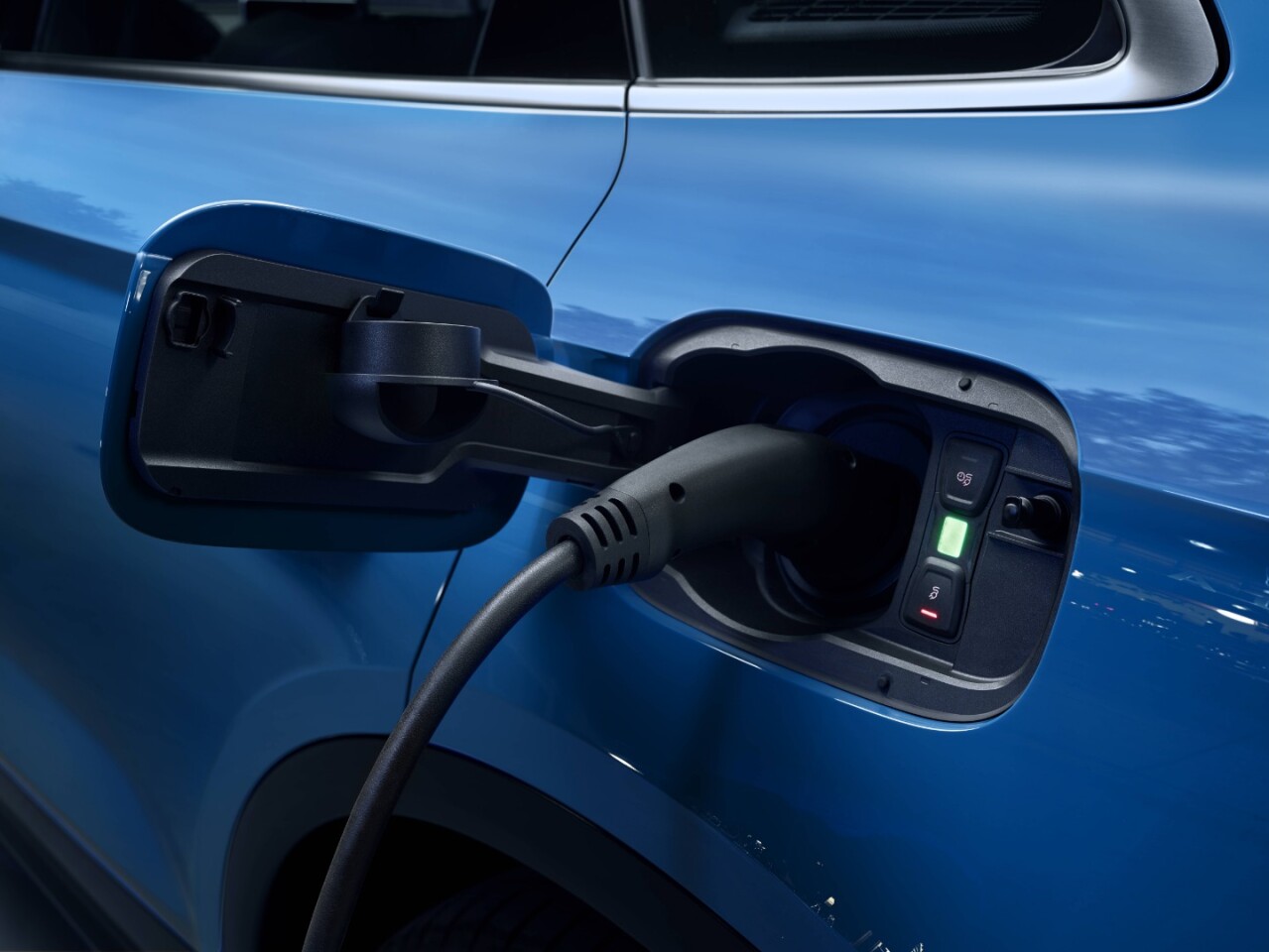 The Audi Q5 55 TFSI e Quattro charges in around six hours overnight off a wall charger
