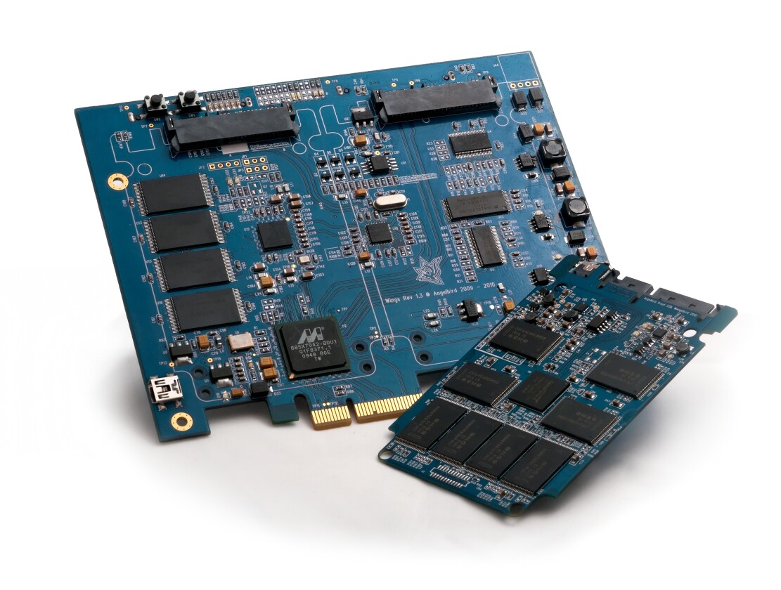 The Wings PCIe card has a couple of SSD connectors on each side to accommodate the expansion cartridges