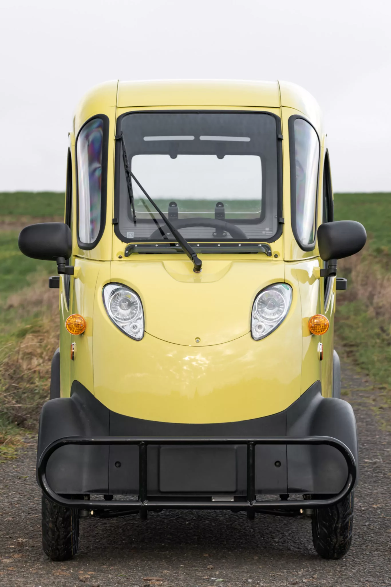 The Quad features four wheels and a little more range, traveling up to 43 miles (70 km) per