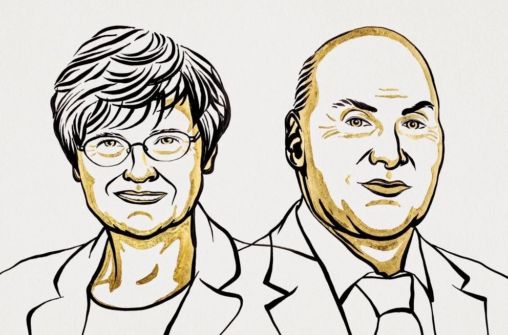 The official Nobel portrait of Katalin Karikó (left) and Drew Weissman (right), laureates for the 2023 Nobel prize in Physiology or Medicine