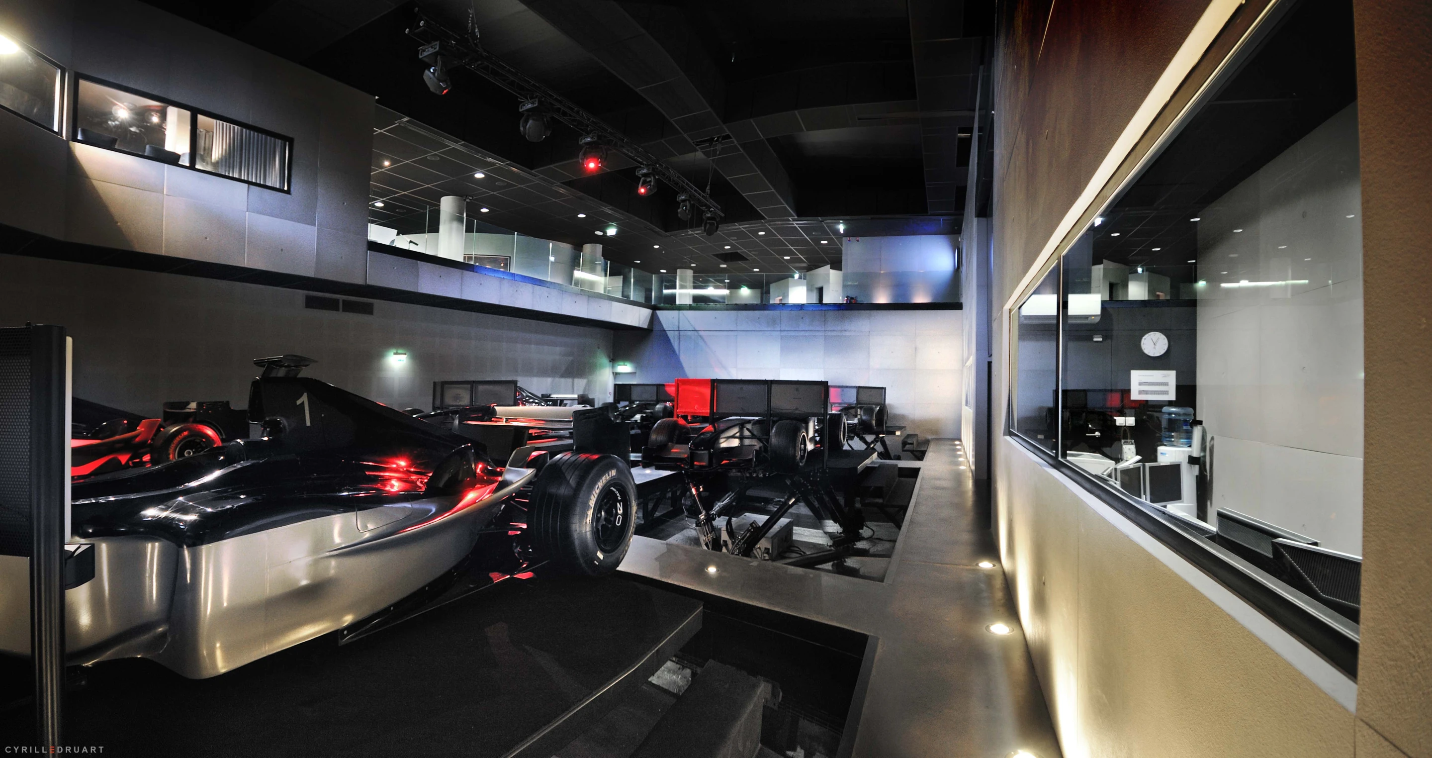 I-WAY World features a total of 18 racing simulators
