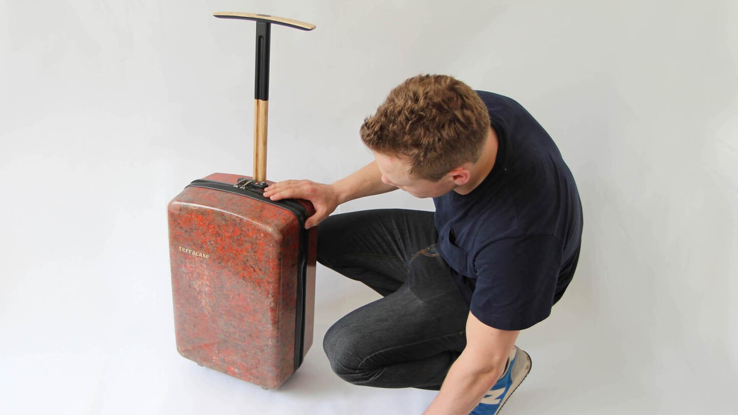 Hard-shell luggage made from BioWool