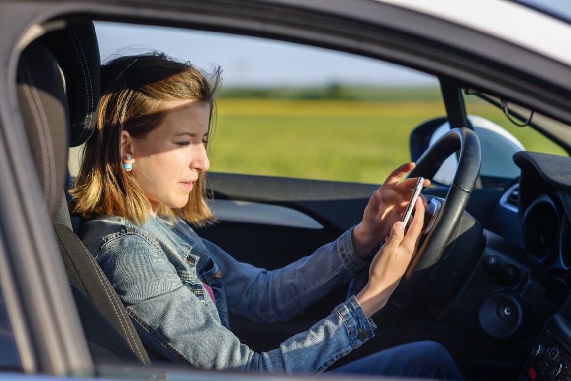 Texting While Driving >> Texting While Driving Messes With Your Sixth Sense Texting While Driving >> Texting While Driving Messes With Your Sixth Sense