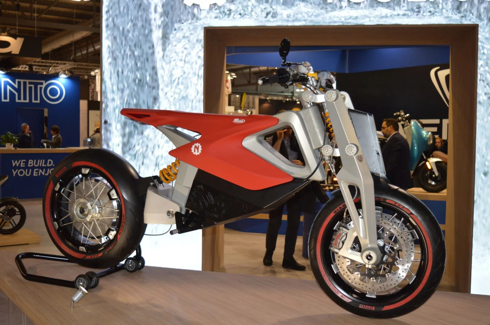 Italian startup, Nito, launched a very interesting concept bike, the N4 Electric Urban Motard
