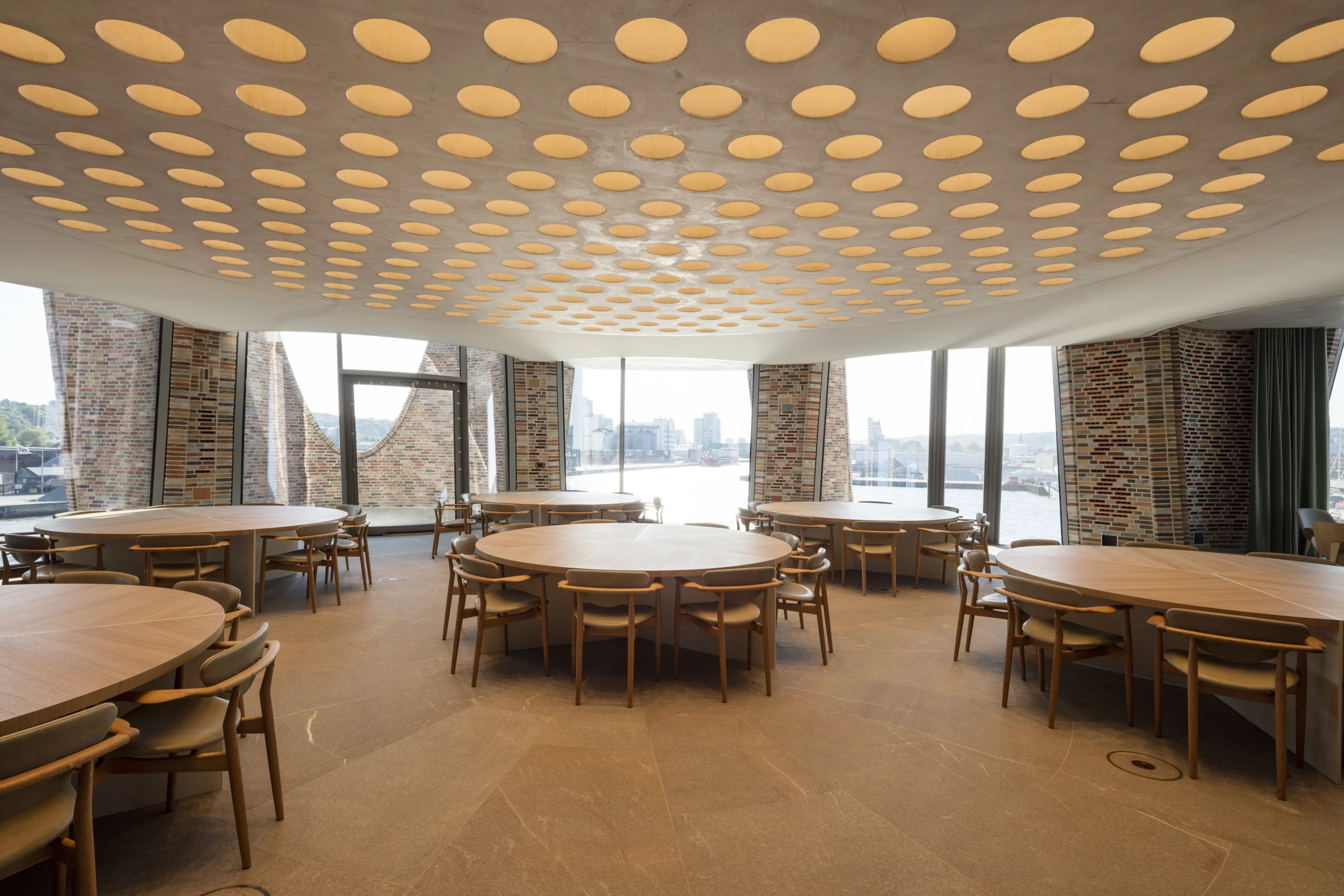 Fjordenhus' floors are finished in Pietra Piasentina stone