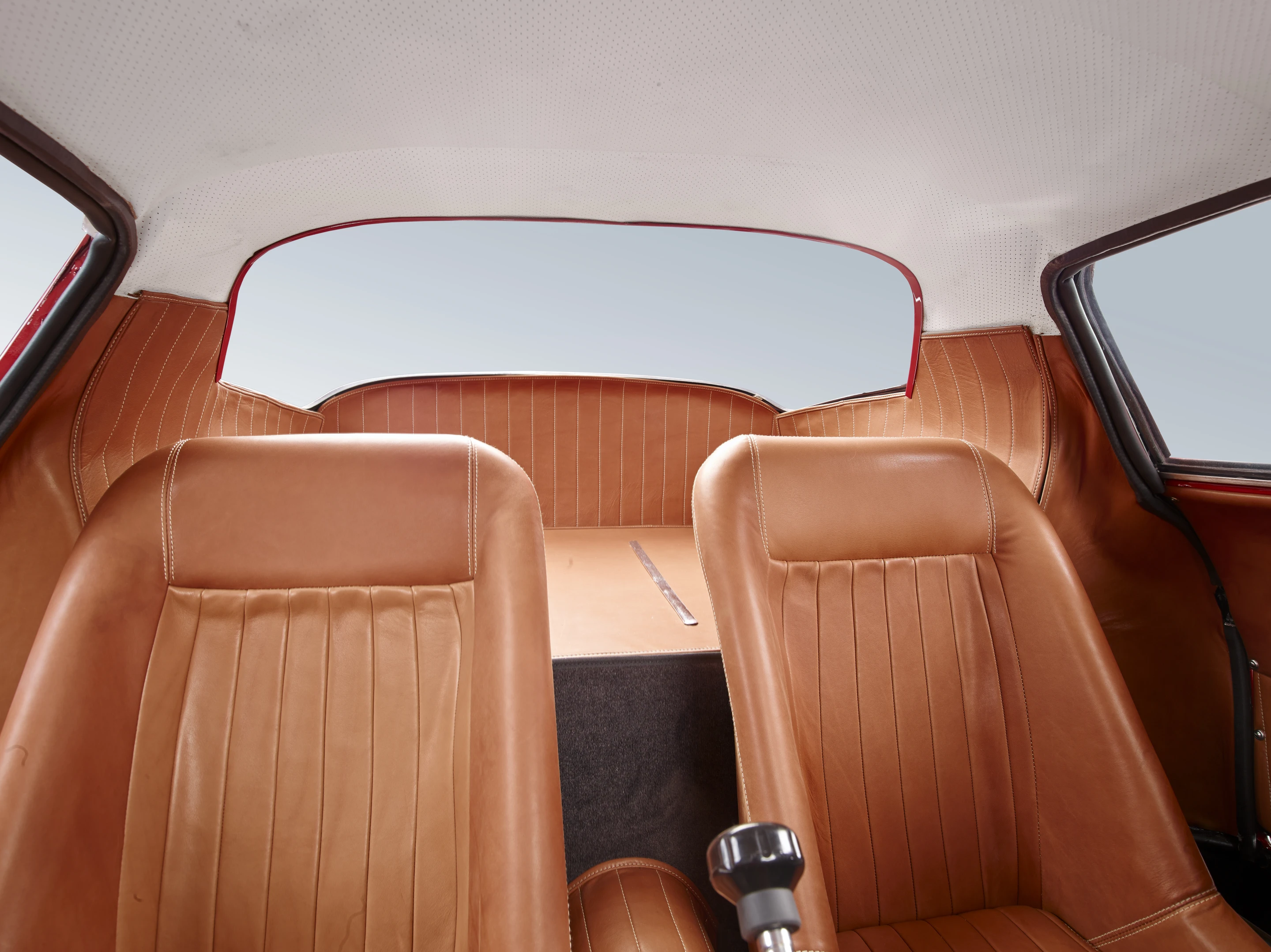 Hand-stitched leather all around