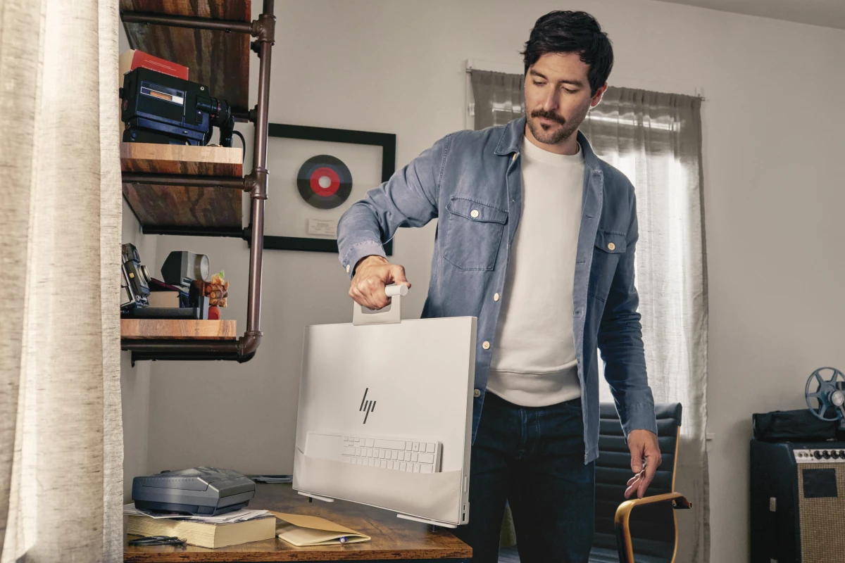 The Envy Move features a built-in battery, carry handle, kickstand and pouch for the included wireless keyboard