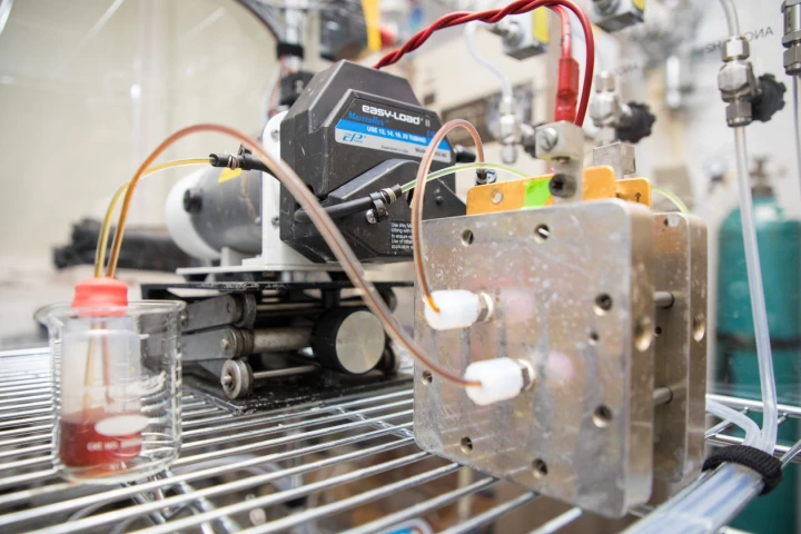Harvard researchers have developed what they call the longest-lasting, high-performance organic flow battery yet developed