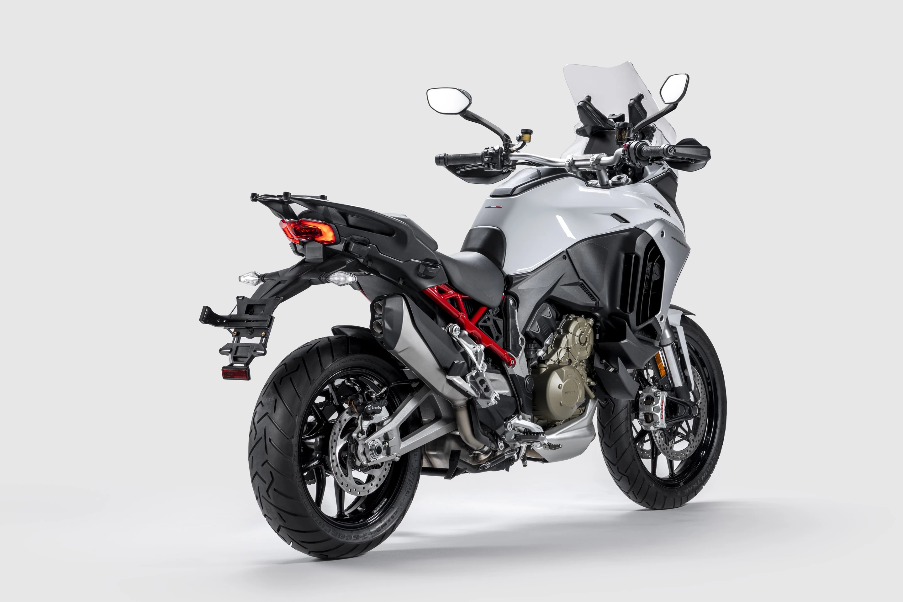 Double-sided swingarm, Brembo brakes and a fairly anonymous exhaust