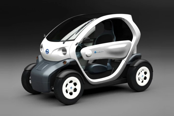Nissan's New Mobility CONCEPT ultra-compact EV