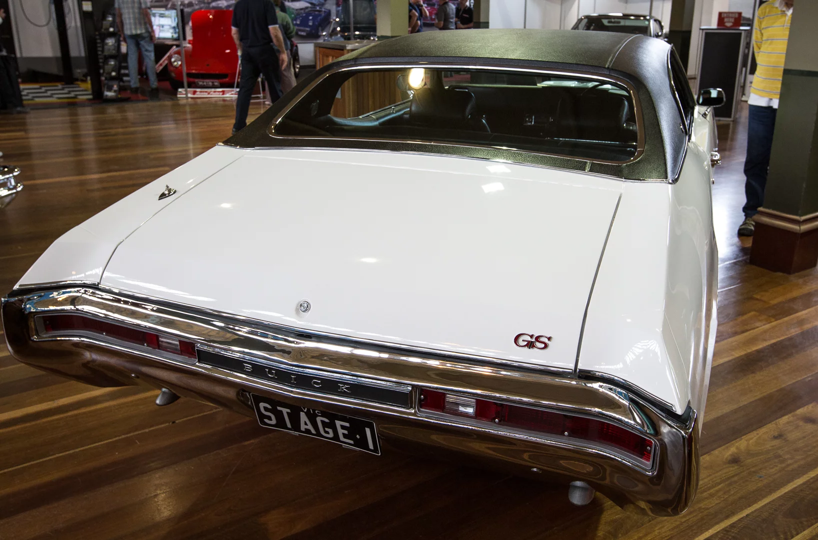 With a 400 cu in engine, the 1970 Buick GS 455 Stage 1 exemplified the Buick muscle car slogan: Going Fast with Class (Photo: Nick Lavars/Gizmag)