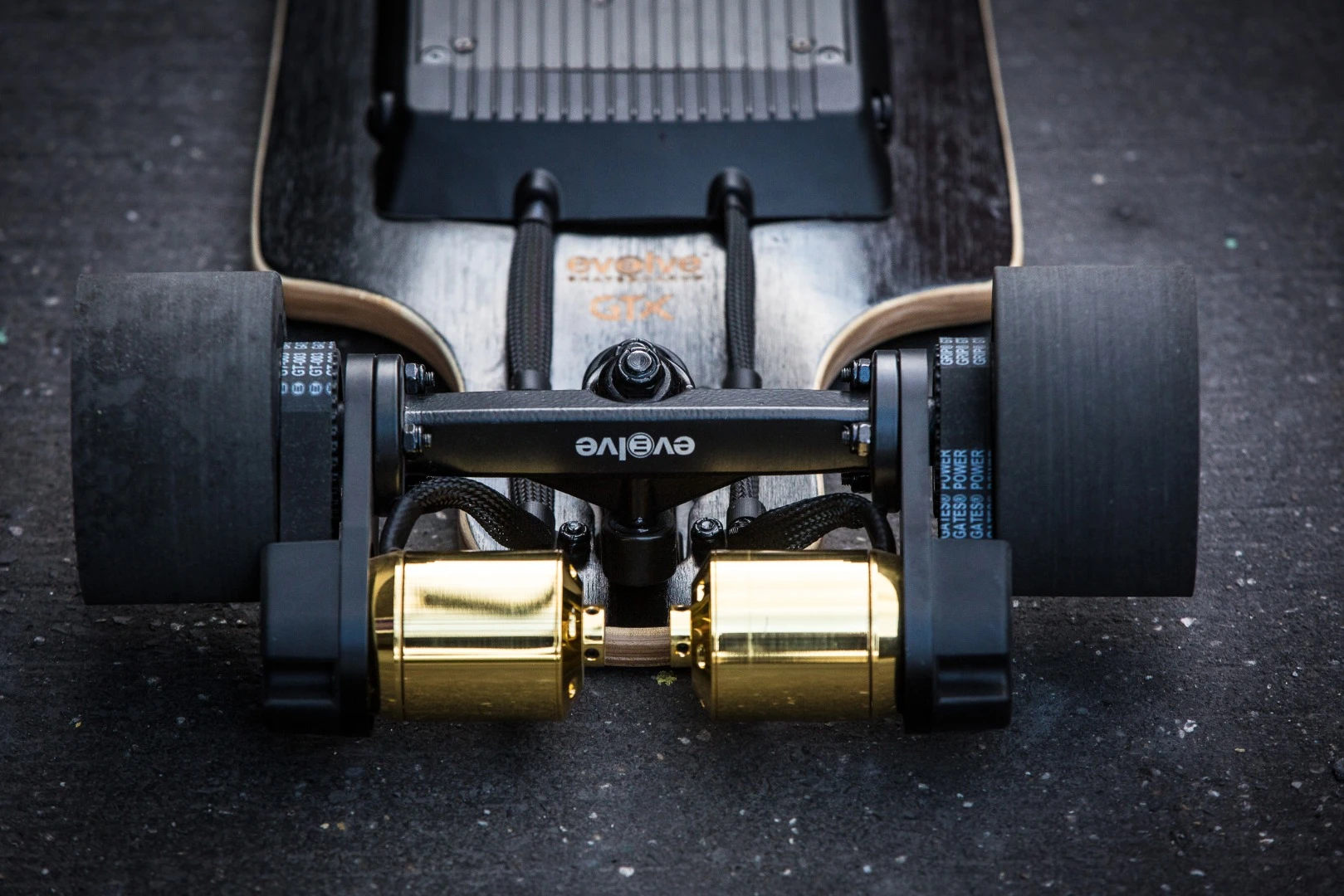 With street wheels fitted, the Bamboo GTX is a carving machine