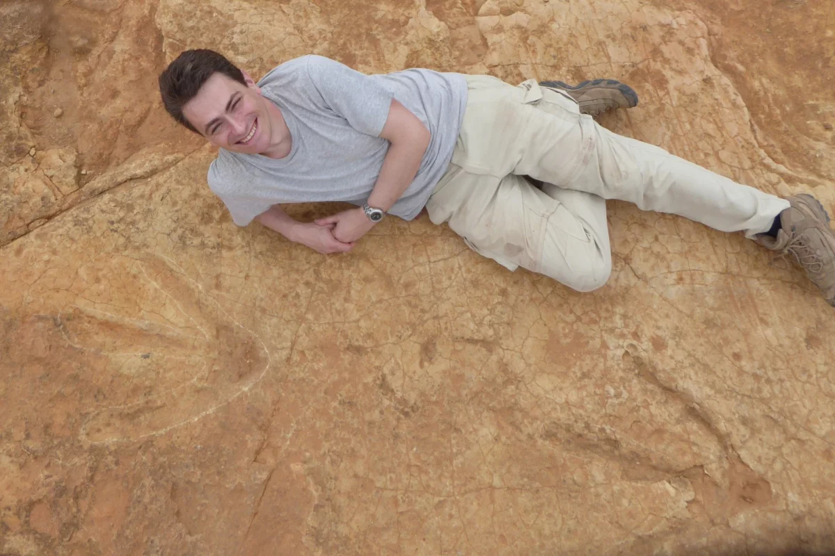 These dinosaur footprints, measuring 57 cm (22 in) long and 50 cm (20 in) wide, belong to the largest carnivore to ever stalk Africa