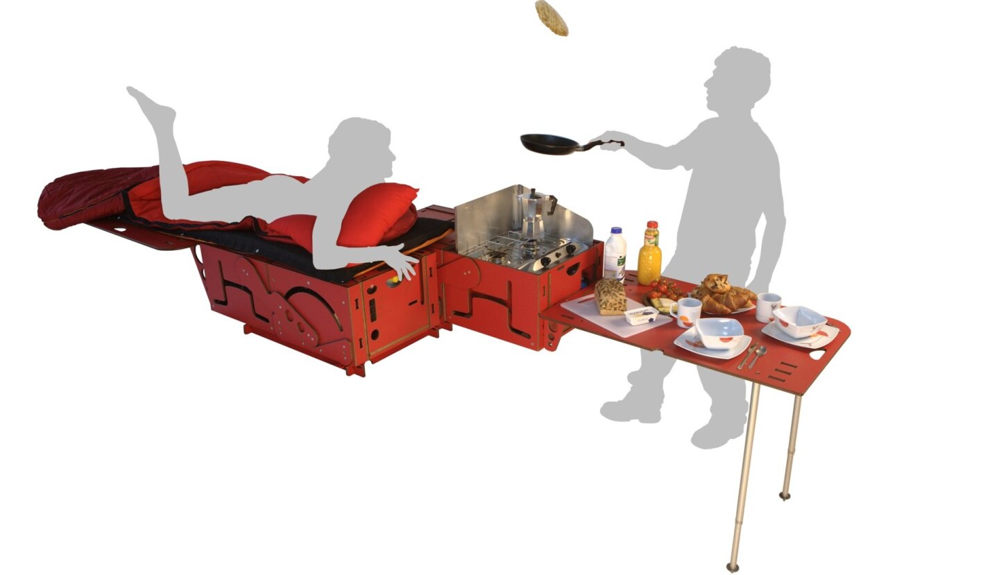 Cooking, sleeping and washing from one portable unit