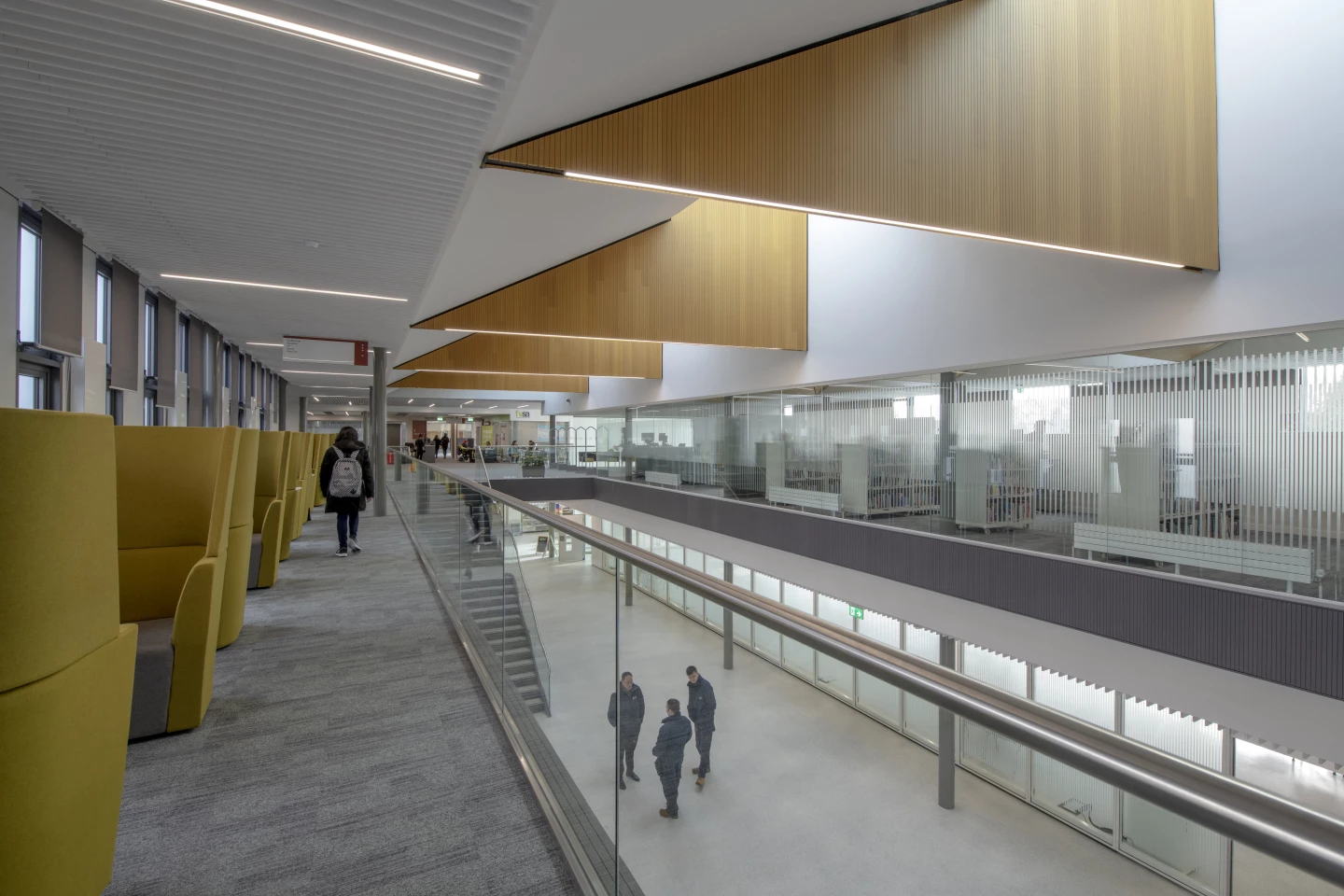 Forth Valley Campus was designed by Reiach and Hall Architects and is located in Scotland. It replaces a dilapidated 1960s building and provides a modern and light-filled interior layout