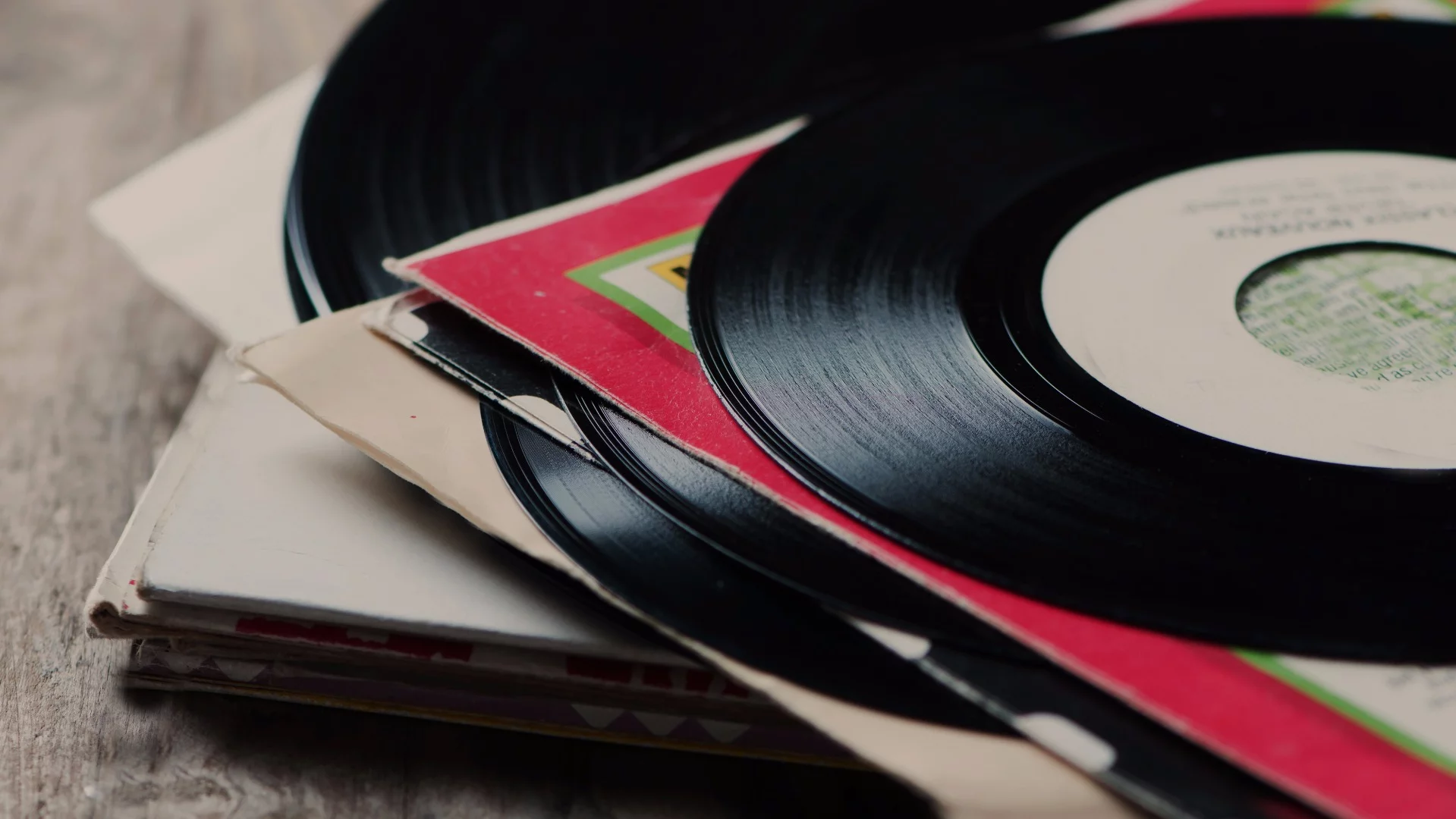 Sony Japan are set to resume vinyl production at one of their plants from March 2018 after a nearly 30-year break
