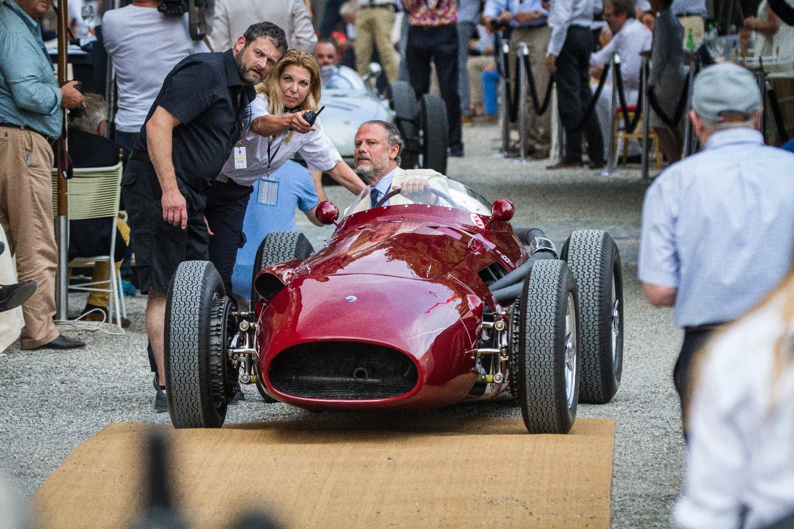 Winning on debut in the hands of Juan Manuel Fangio in the 1954 Argentine Grand Prix, the 26 Maserati 250F Monopostos built won races across the world, two Formula One drivers championships before the constructors championship was inaugurated, and was the weapon of choice of many famous privateers including a young Stirling Moss who parlayed a promising 1954 season in the 250F into a works drive in the Mercedes-Benz W196 alongside Fangio in 1955. The second championship win came after Mercedes-Benz quit the sport after achieving its goals. Owner: Guillermo Fierro-Eléta, Spain