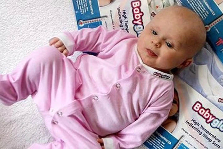 The Babyglow baby suit will instantly alert you that your baby has a high temperature