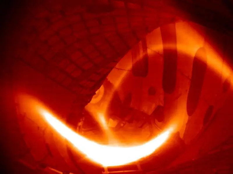 It took a 2-megawatt pulse of microwave heating to convert a small amount of hydrogen gas into a low-density hydrogen plasma