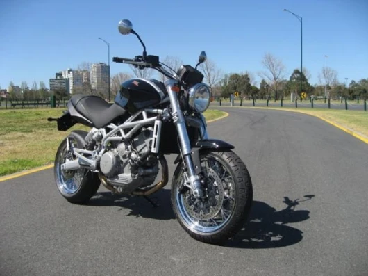 The Moto Morini 9½