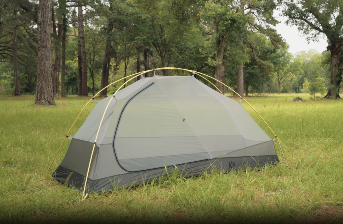 Free tent reignites intense 2-lb ultralight backpacking competition