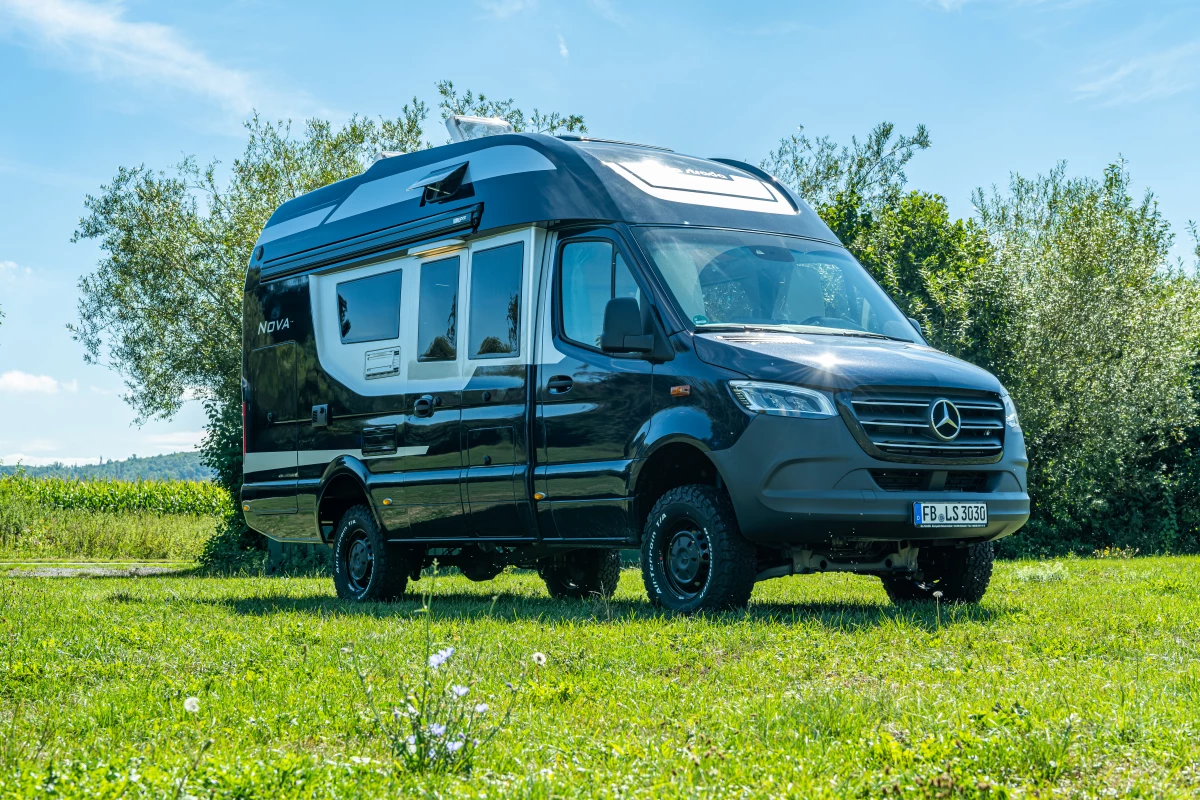 Look closely and you can see the extra width of the motorhome, particularly the roof — but not nearly as much as other Class B+ or C designs