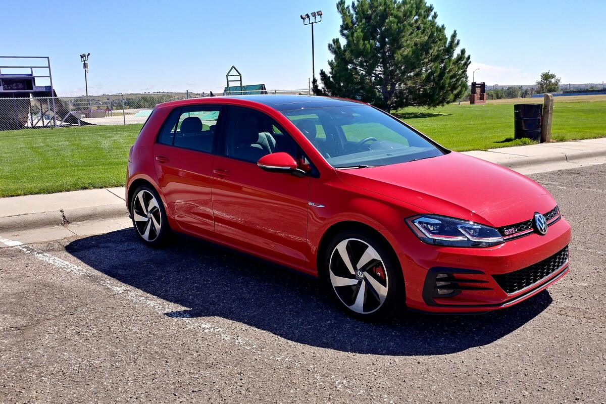 2019 Volkswagen Golf GTI Review