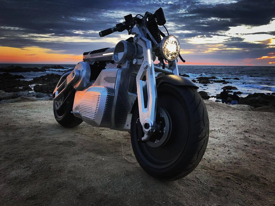 The Curtiss Zeus is the first in a full range of hot rod gods