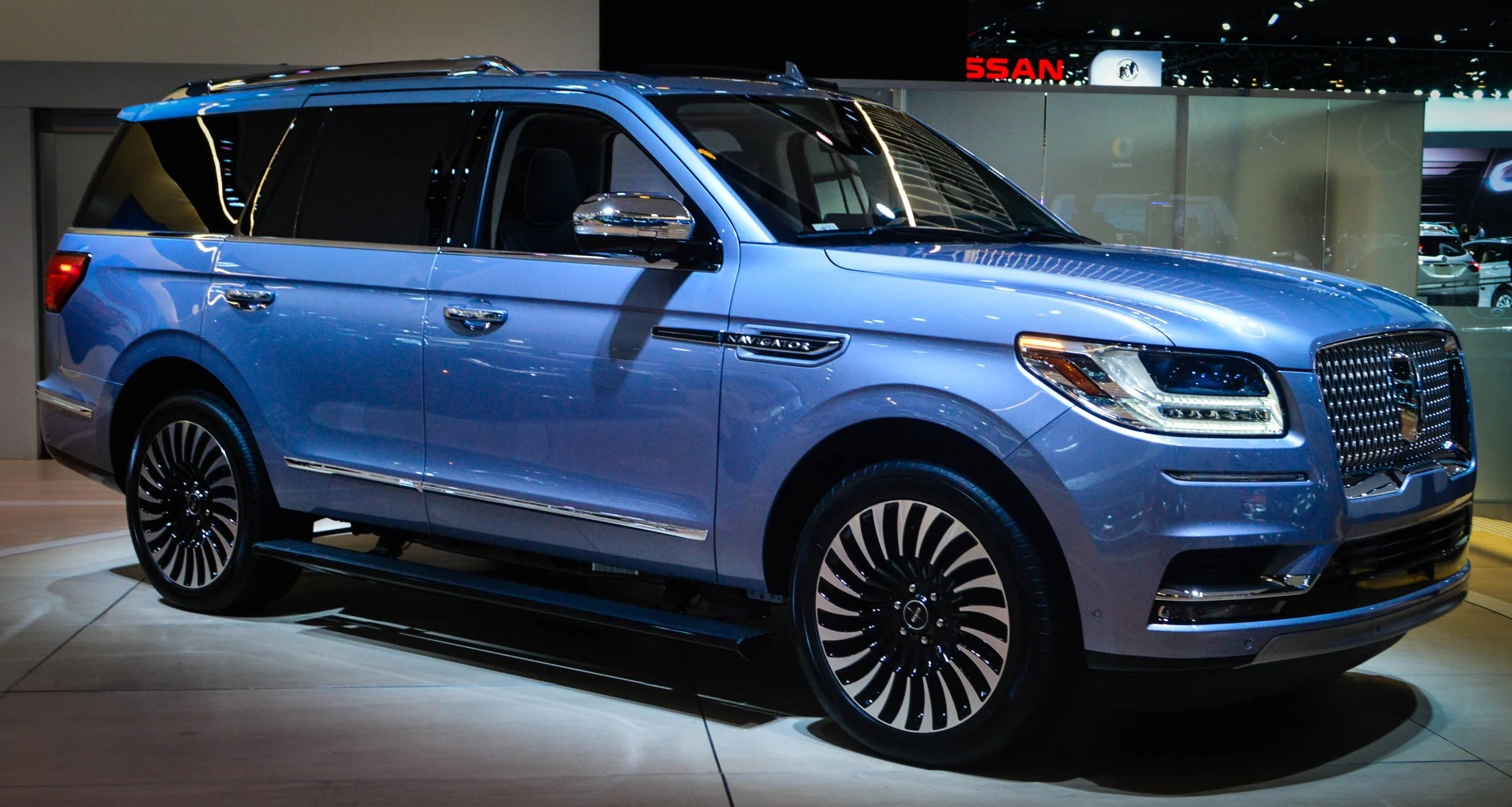 The Lincoln Navigator earned itself a North American Truck of the Year Award while in Detroit