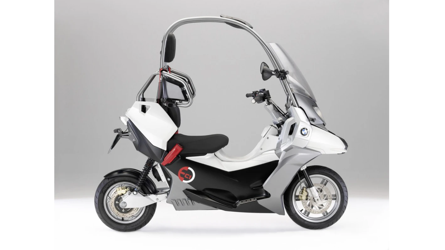 Right-side view of the BMW C1-E