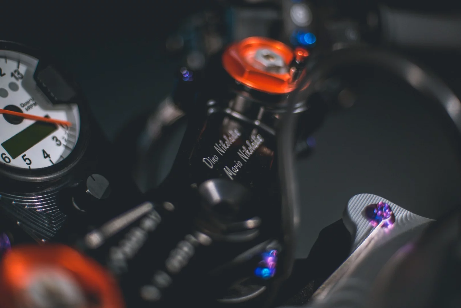 The names of the DNA Filters DCR-017's builders are carved on the upper clamp