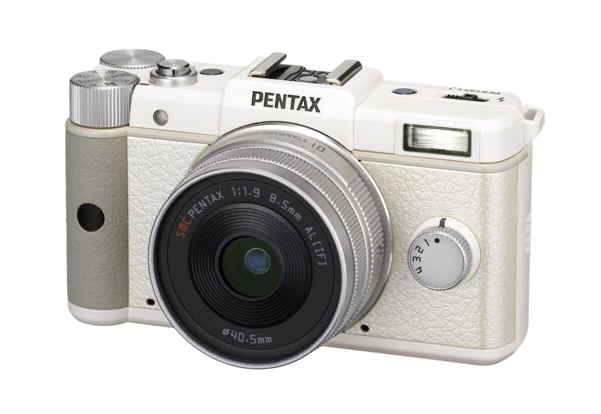 The new Pentax Q in white