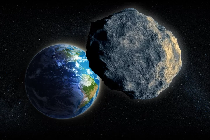 Is a sun-powered space laser the answer to stopping major asteroid impacts? (Photo: Shutterstock)