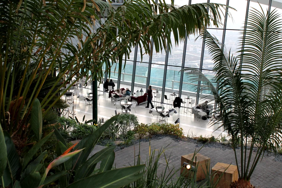 Looking down into the Sky Garden bar area from one of the terraces (Photo: Stu Robarts/Gizmag)