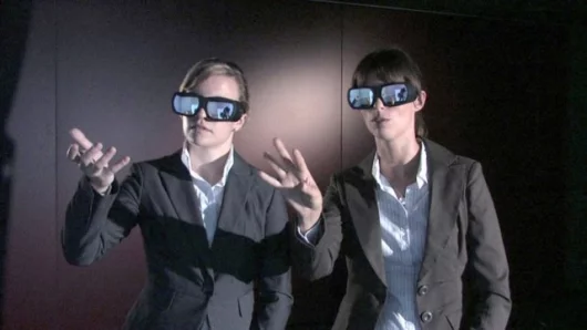 CAVE (Computer Aided Virtual Environment) will accelerate Miele’s development process in the future. This special technology in the Gütersloh plant lets devices which do not exist yet appear in a virtual environment. Products turn up larger or appear in d