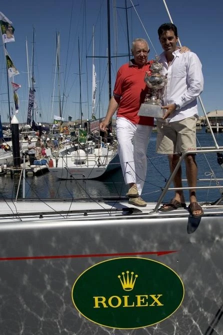 Wild Oats XI's owner Bob Oatley and skipper Mark Richards, proudly displaying the Tattersalls Cup Photo: Carlo Borlenghi