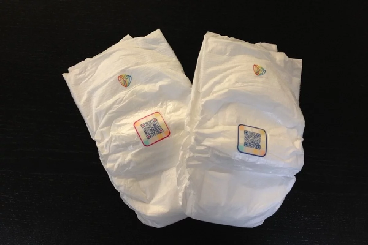 Smart Diapers feature a panel containing several non-toxic test strips to monitor irregularities in an infant's urine