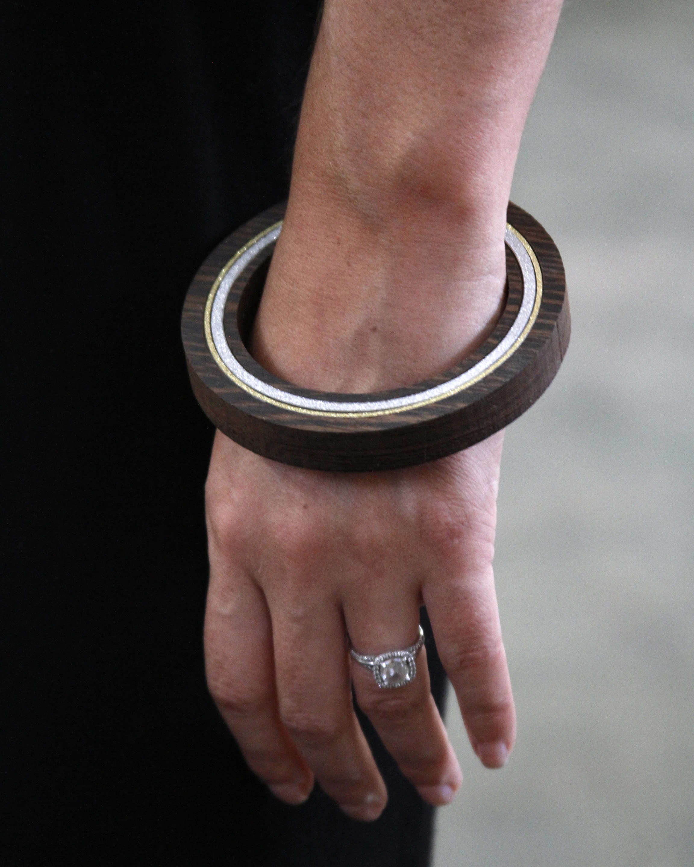 A bangle made with Carvey