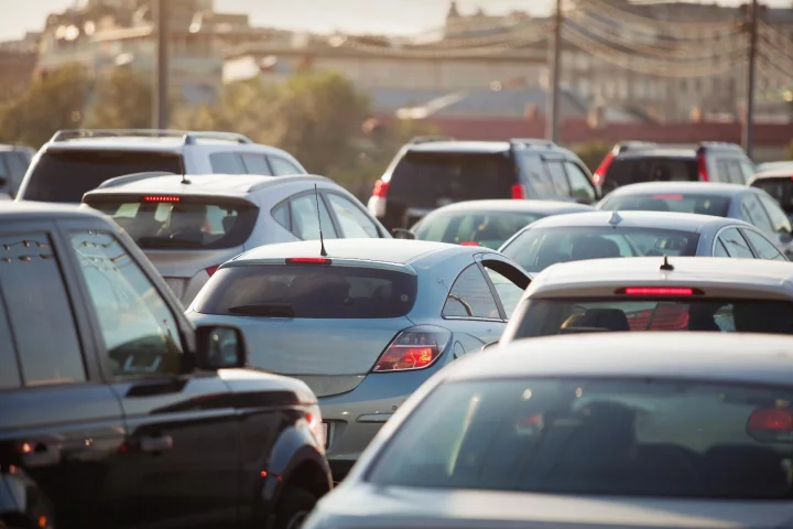 The Hornet system identifies overy-loud vehicles, so their owners can be ticketed