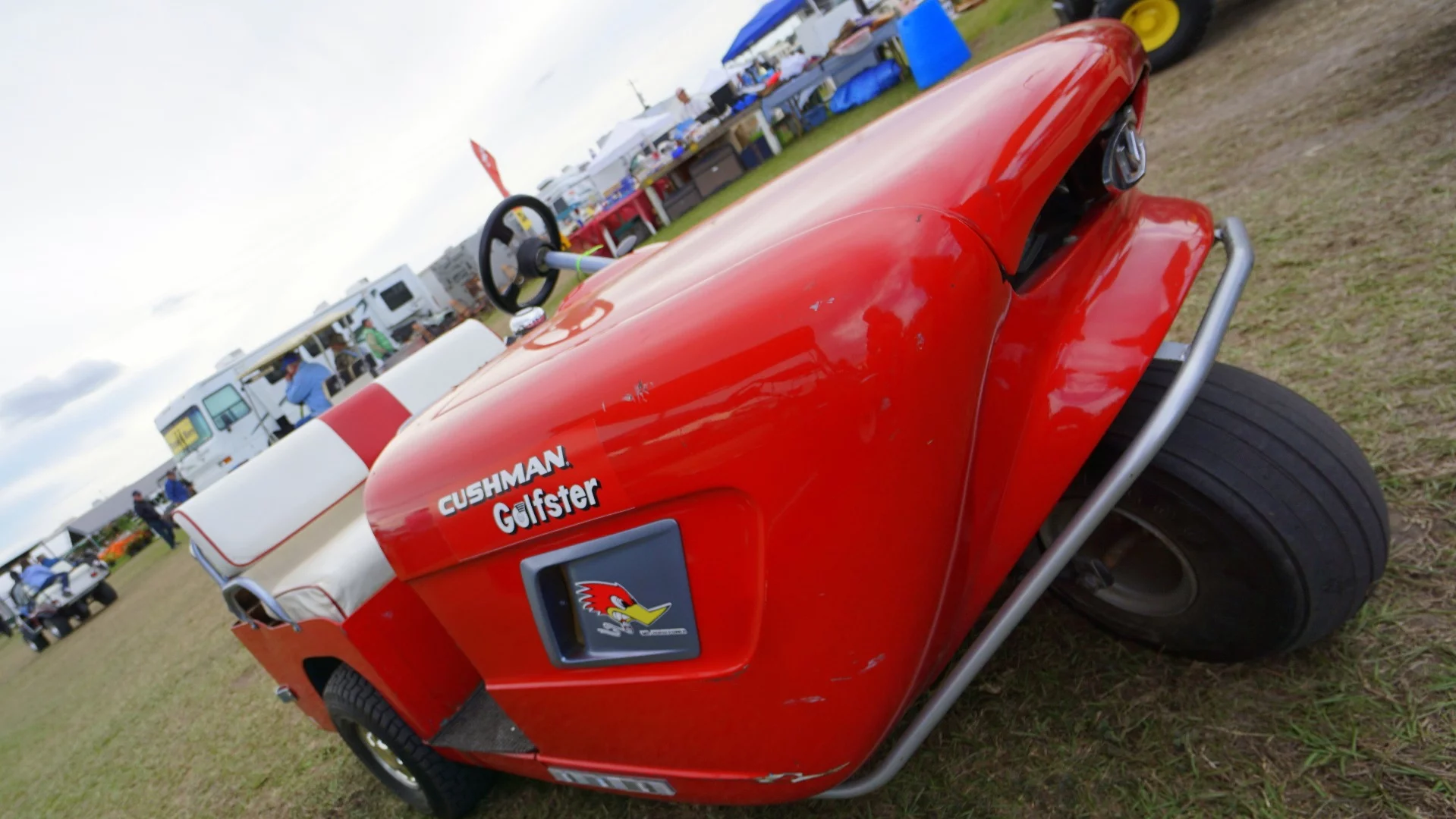 This 1961 Cushman Golfster is the mac daddy of vintage golf carts