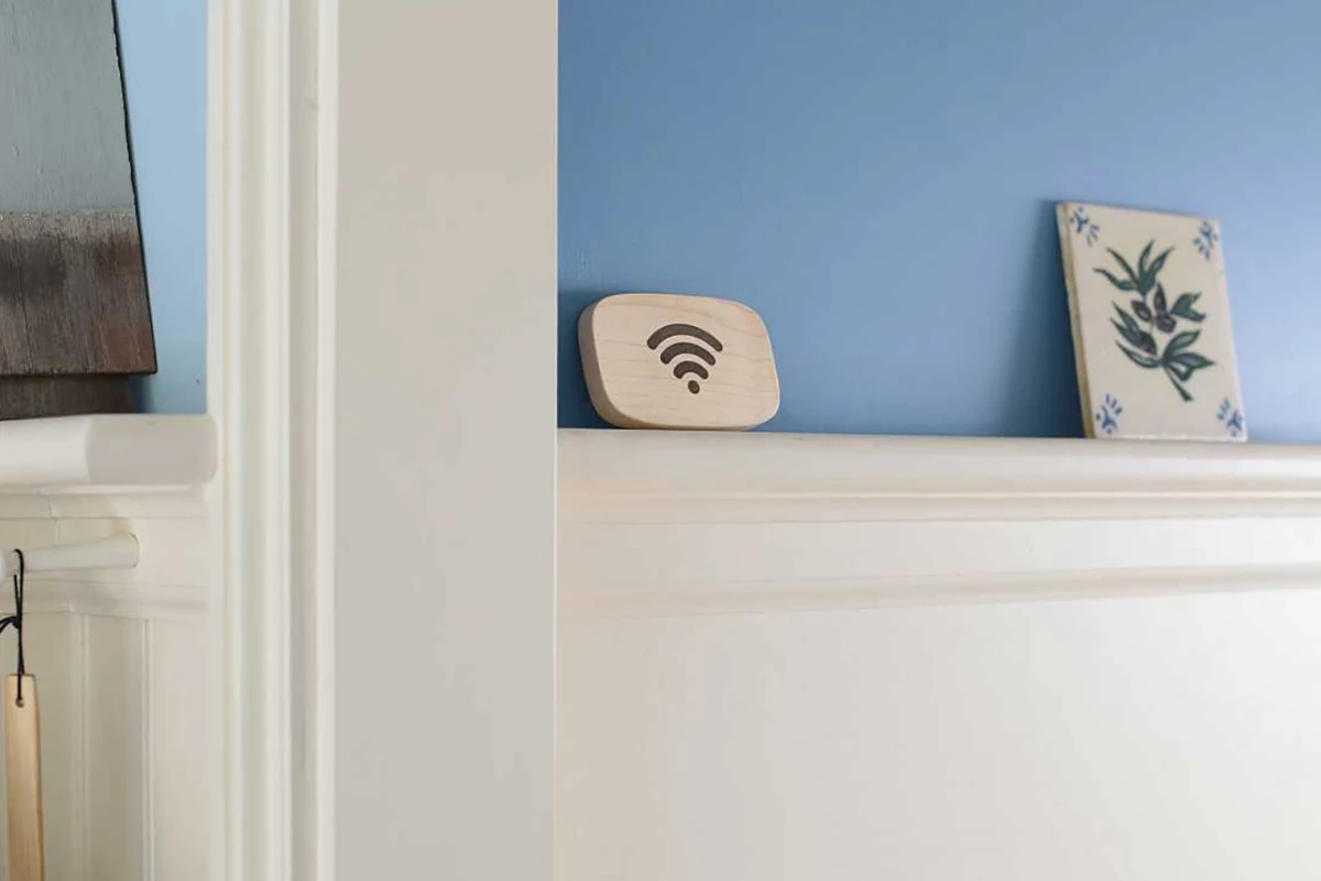 Put the Wi-Fi Porter anywhere you like – no power or batteries required