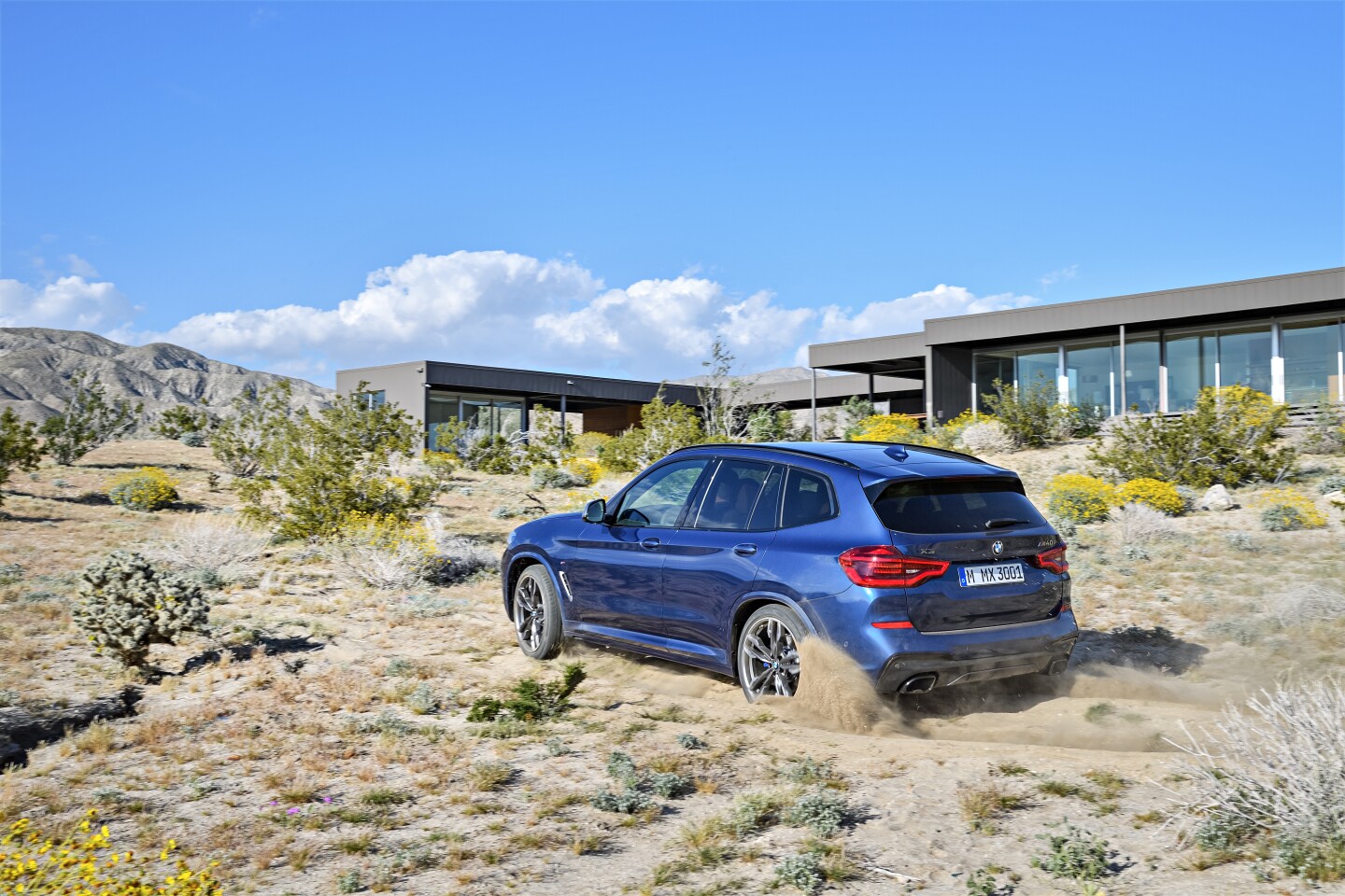 Although it's longer and wider than the outgoing model, the new X3 is only 1mm taller