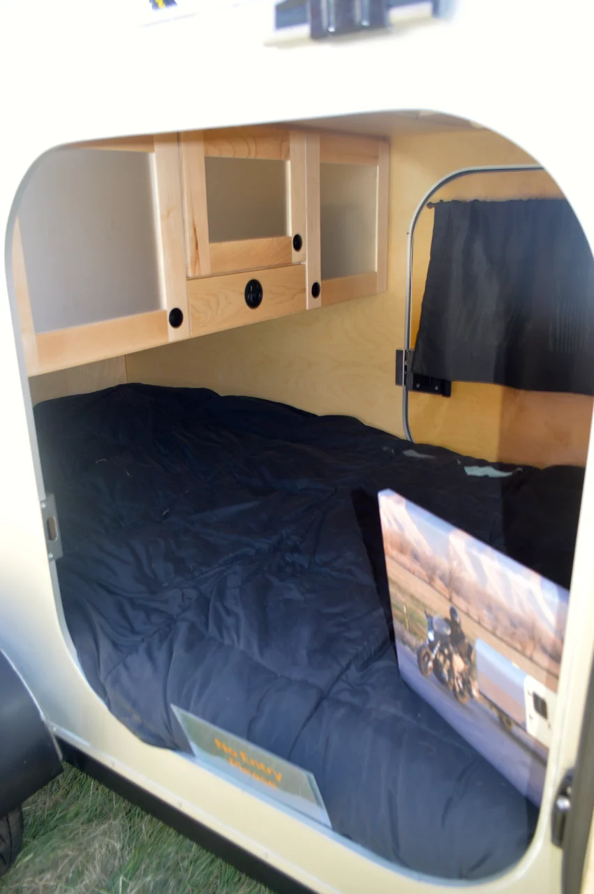 A peek inside the Moby1 C2